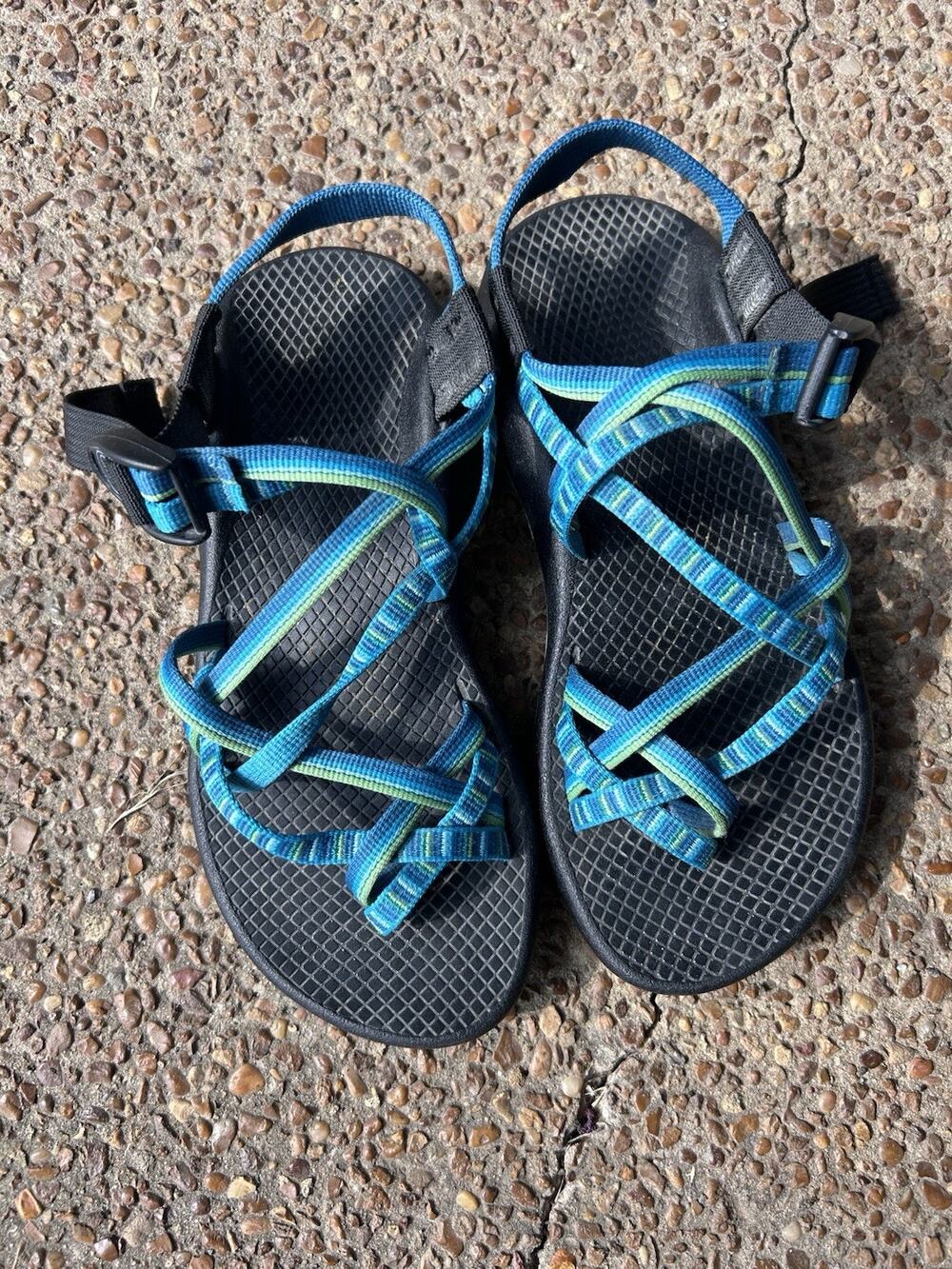 Chacos Ladies Size 6